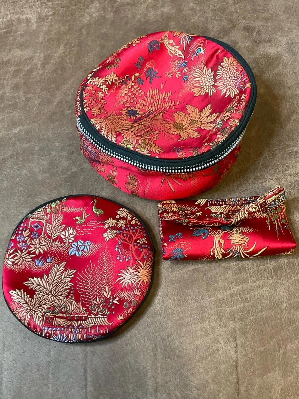 Oriental Red Silk Jewelry Pouches